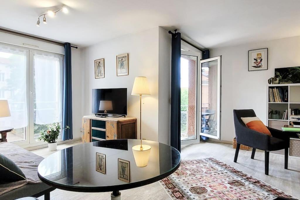 Le Paisible - Parking Privatif Et Balcon Lägenhet Nancy Exteriör bild